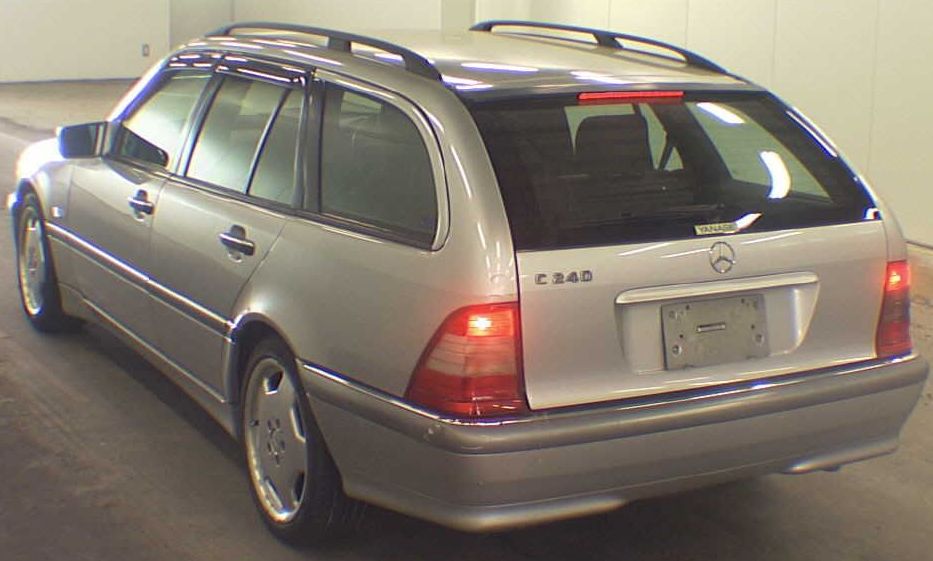  Mercedes Benz C-class (1993-2000) :  4